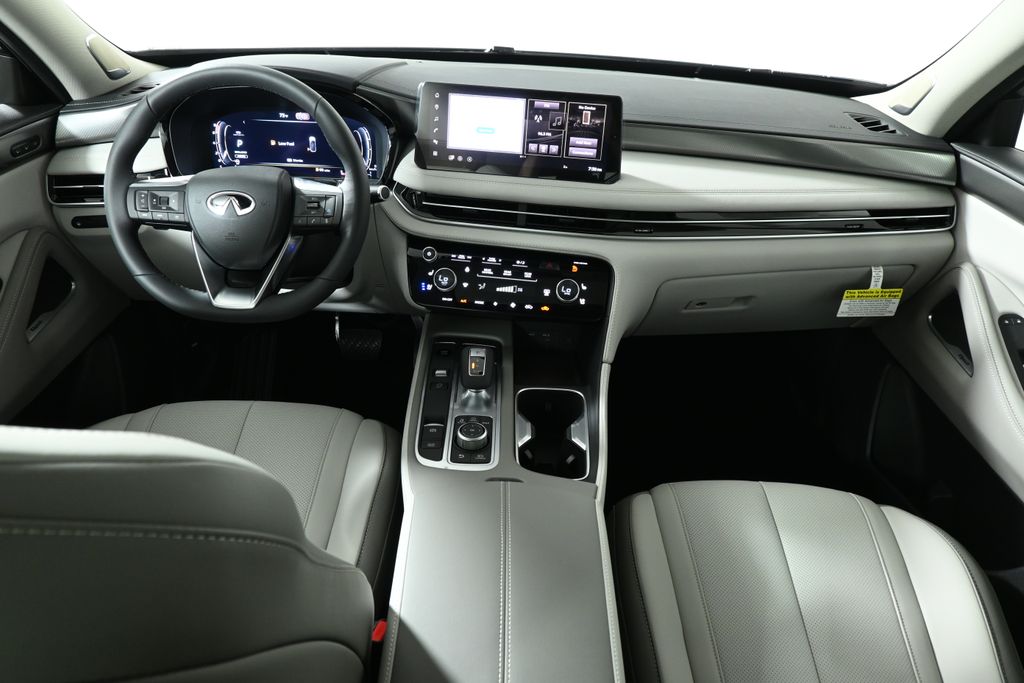 2026 Infiniti QX60 Luxe AWD photo 3