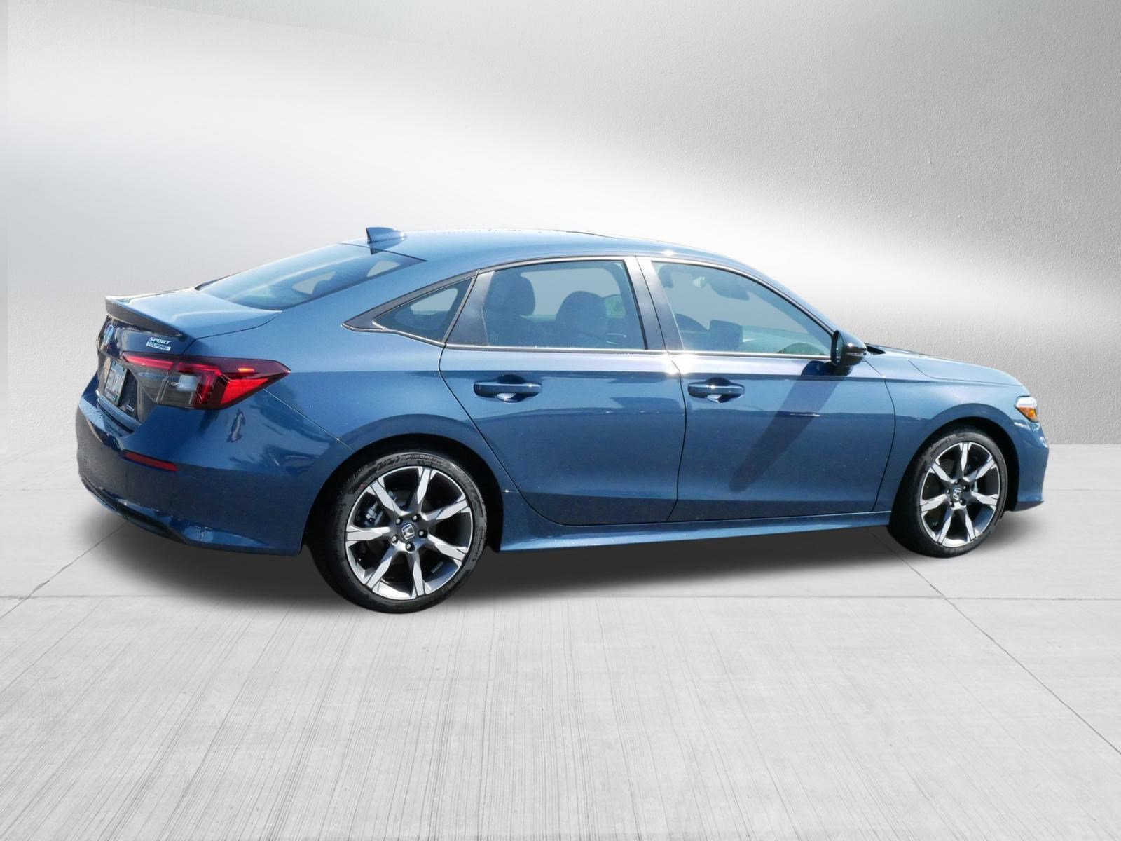 2025 Honda Civic Sport Touring Hybrid photo 7