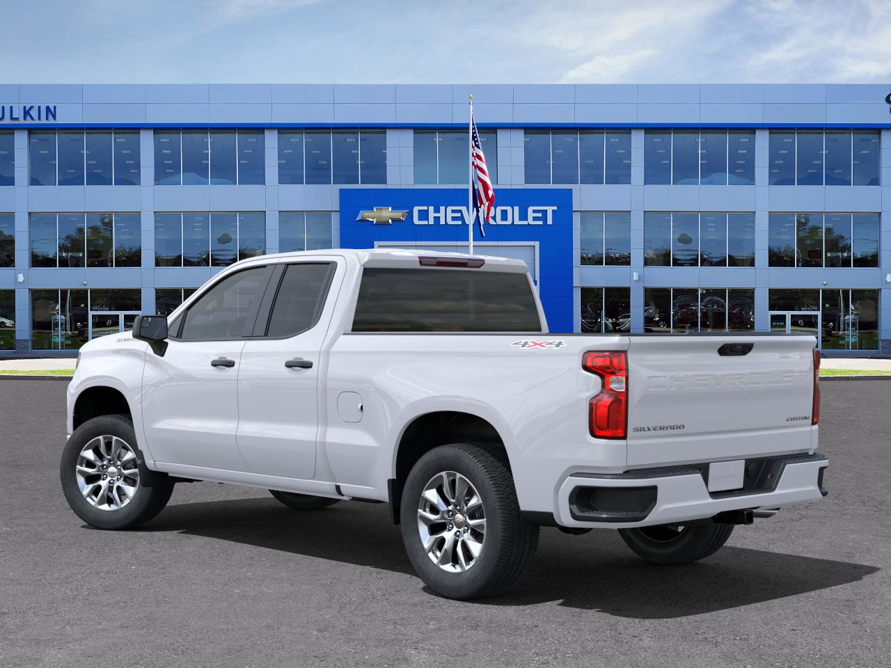 2024 Chevrolet Silverado 1500 Custom photo 3