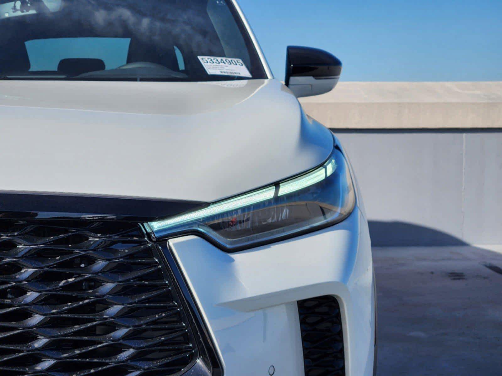 2025 Infiniti QX60 Luxe photo 5