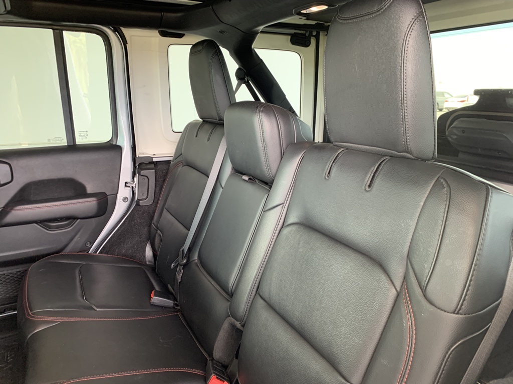 2023 Jeep Wrangler Rubicon photo 14