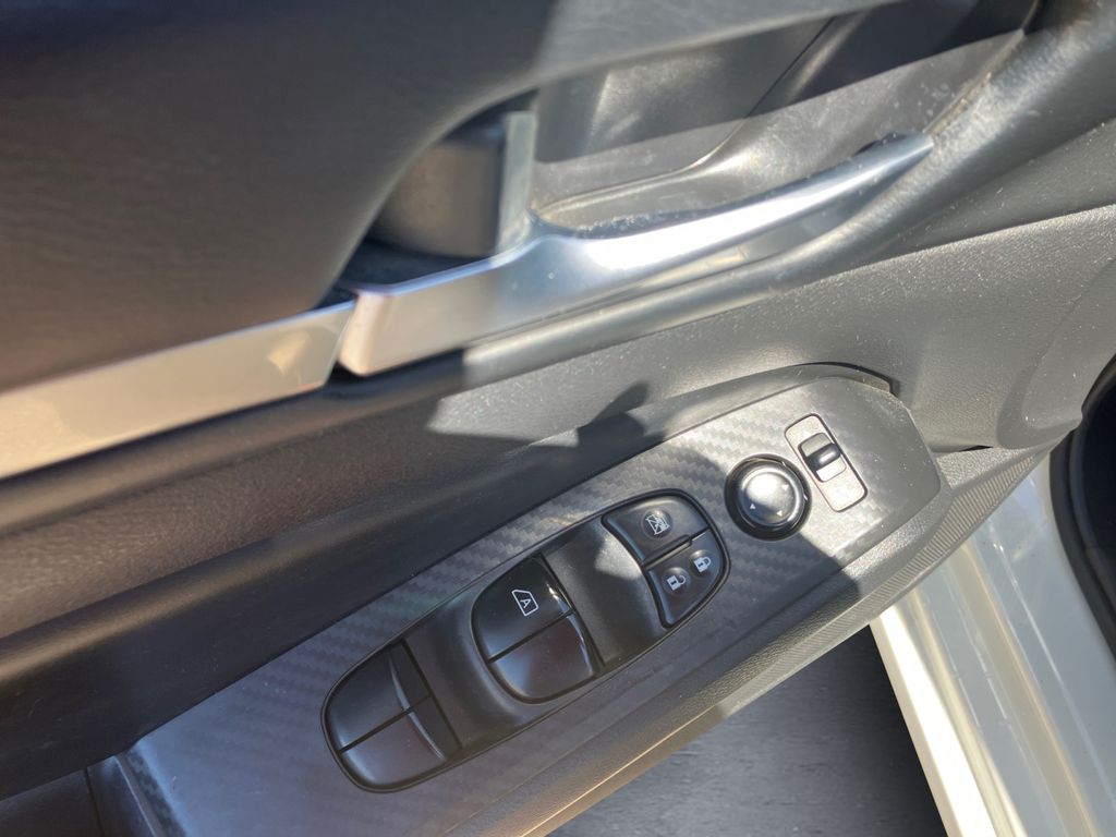 2022 Nissan Altima 2.5 SV photo 11