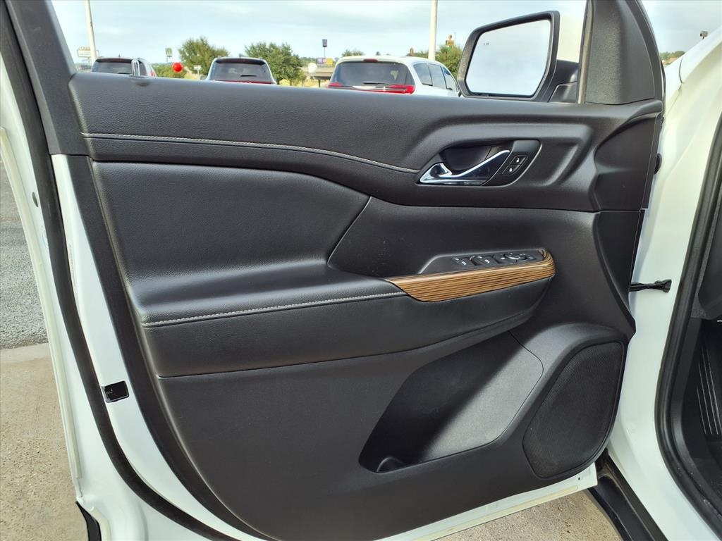 2020 Gmc Acadia SLE photo 13