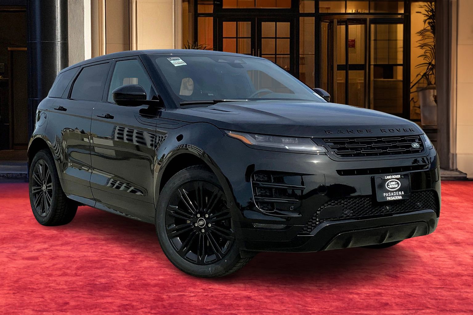 2026 Land Rover Range Rover Evoque Dynamic SE photo 13