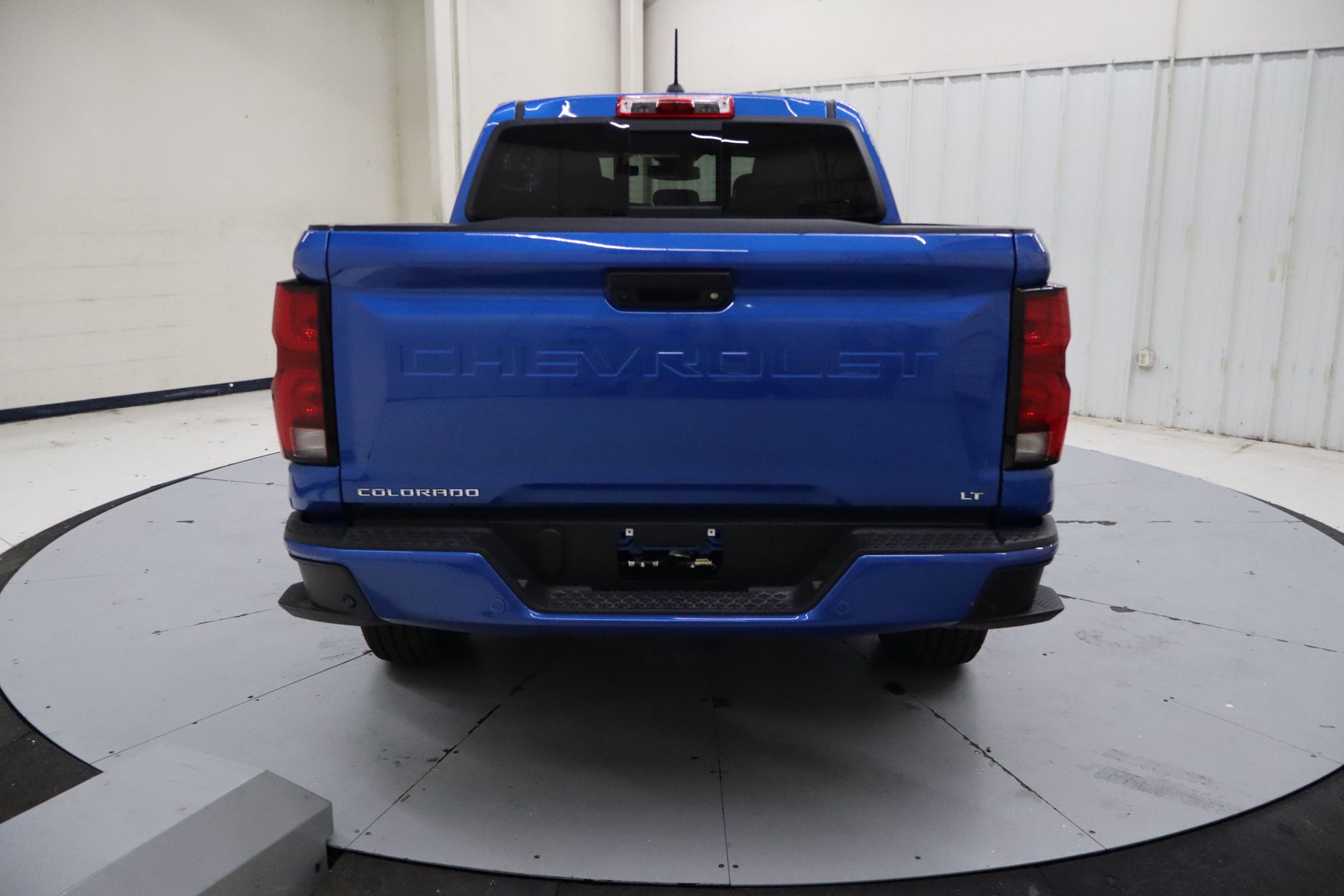 2024 Chevrolet Colorado LT photo 4