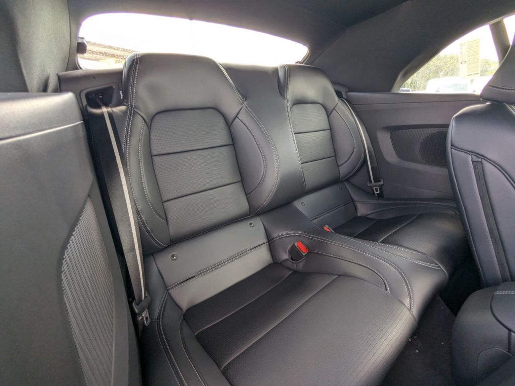 2025 Ford Mustang GT Premium Convertible photo 15
