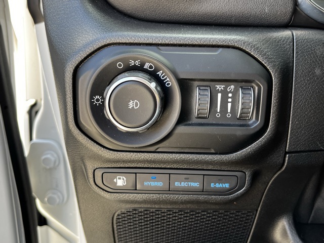 2021 Jeep Wrangler Unlimited Rubicon 4xe photo 15