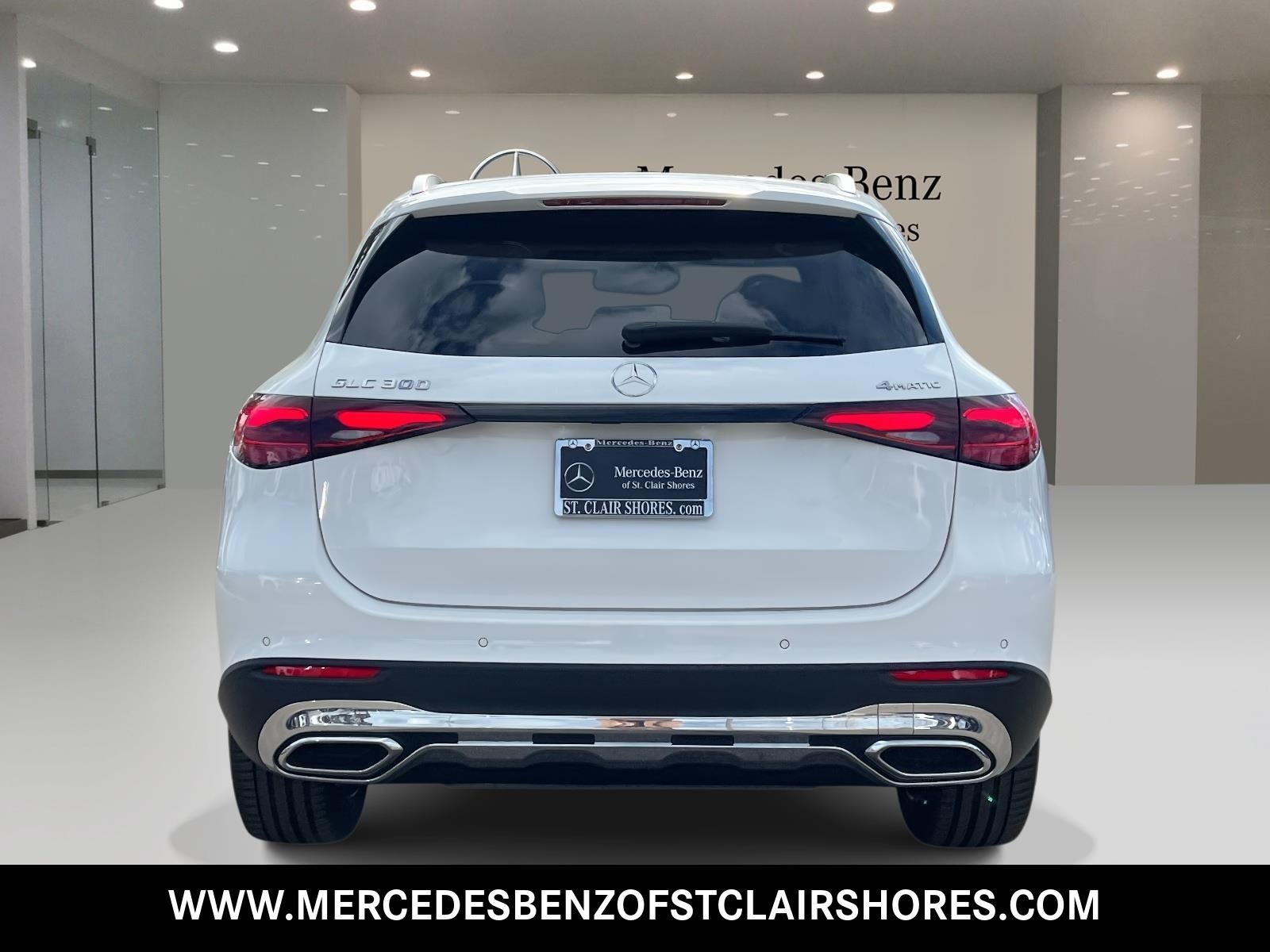 2026 Mercedes Benz GLC 300 4MATIC photo 4
