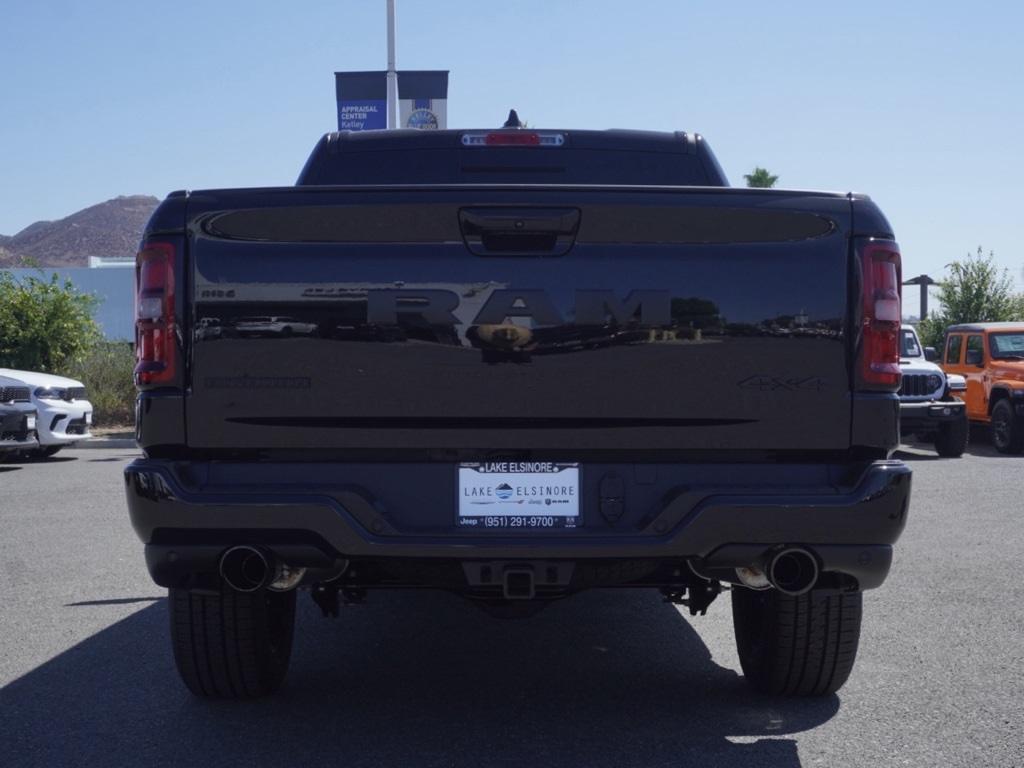 2026 Ram 1500 Big Horn Night Edition photo 3