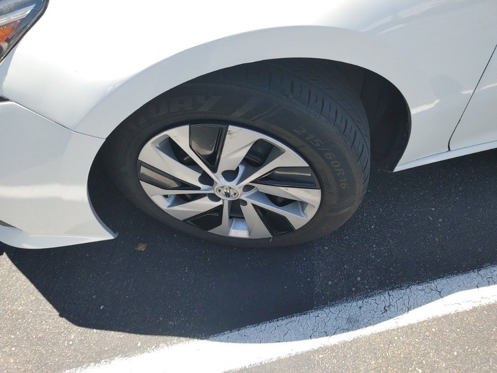 2020 Nissan Altima 2.5 S photo 13