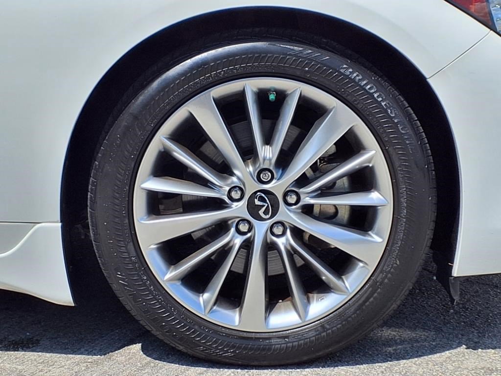 2022 Infiniti Q50 LUXE photo 4
