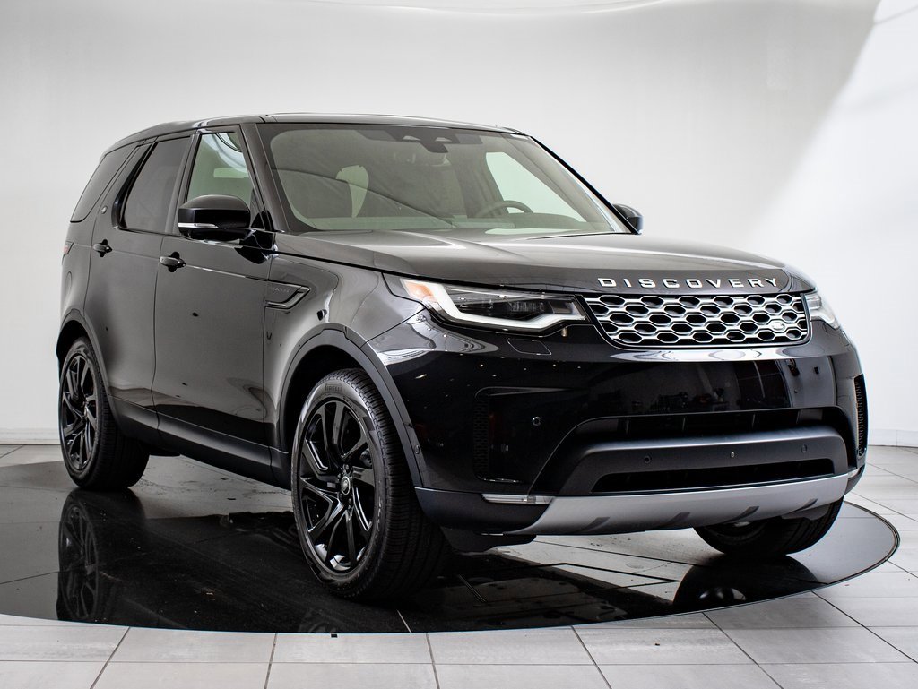 2025 Land Rover Discovery S photo 8