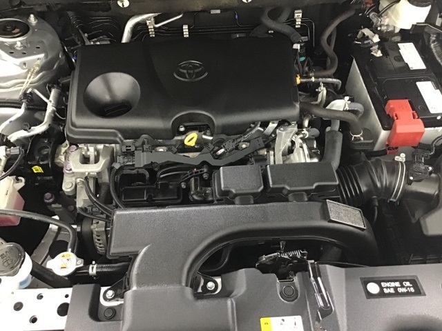 2021 Toyota RAV4 LE photo 23