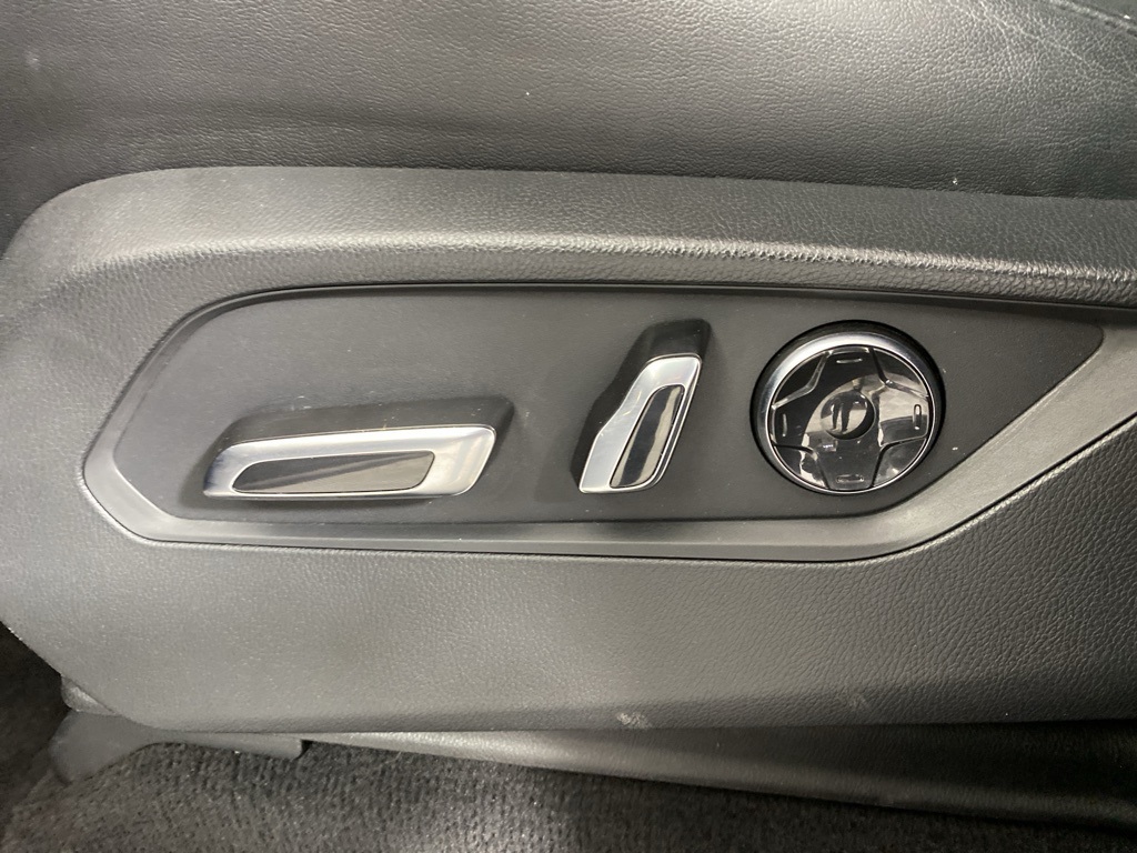 2022 Acura MDX SH-AWD Technology photo 10