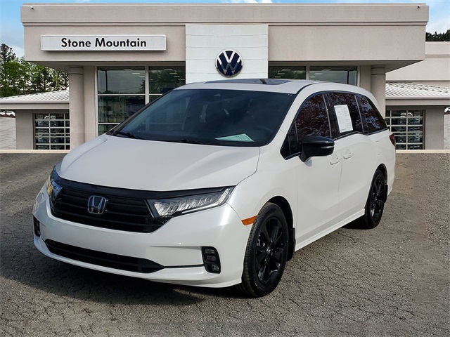 2024 Honda Odyssey SPORT's photo