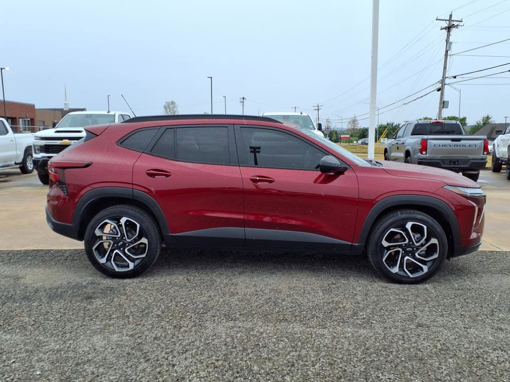 2025 Chevrolet Trax photo 18