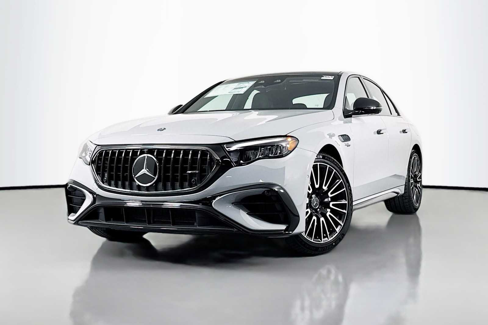 2026 Mercedes-Benz E-Class AMG E53's photo