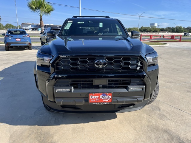 2025 Toyota 4Runner TRD 4WD photo 2