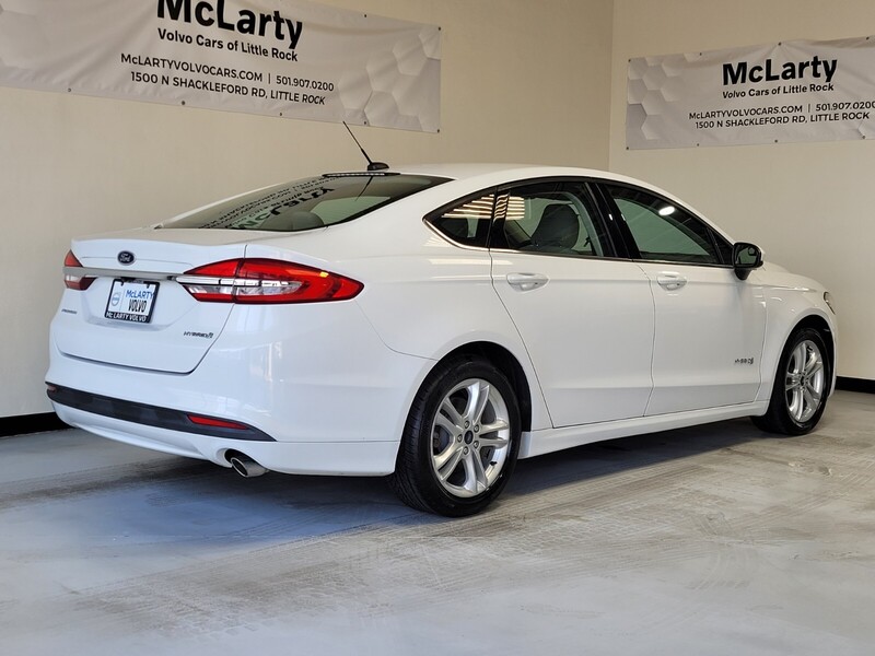2018 Ford Fusion Hybrid S photo 2
