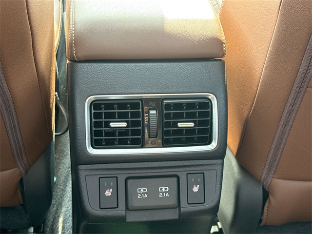 2019 Subaru Outback 3.6R Touring photo 23