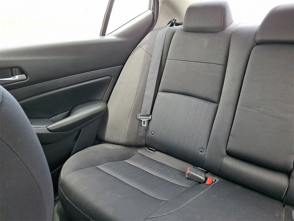 2020 Nissan Altima 2.5 S photo 17