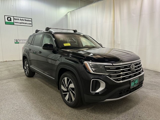 2026 Volkswagen Atlas SEL's photo