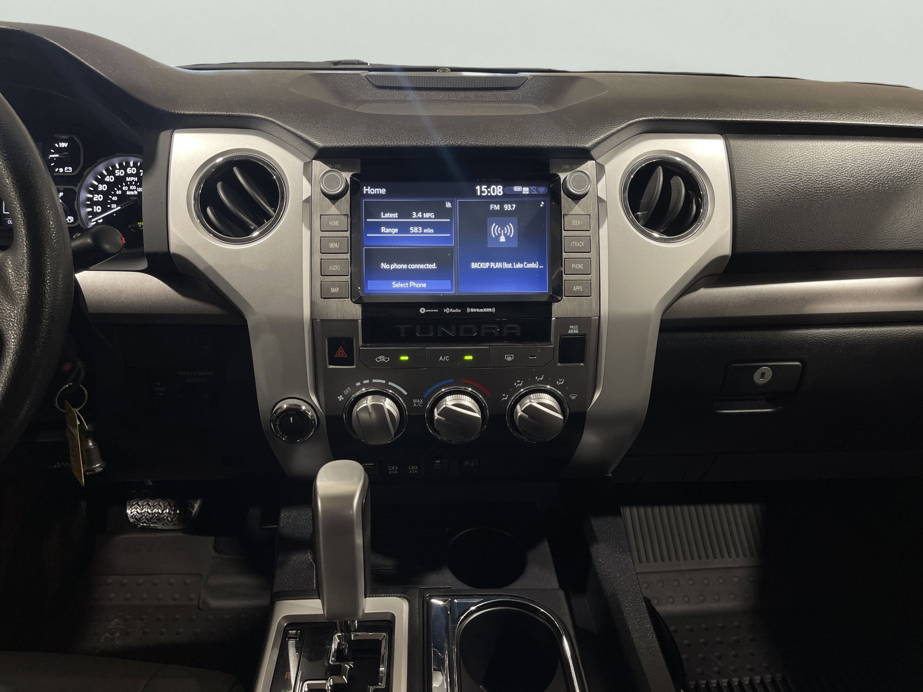 2021 Toyota Tundra SR5 Grade photo 19