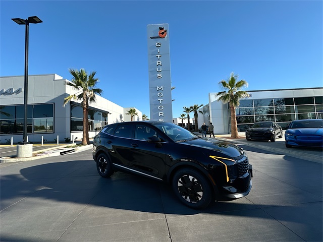 2026 Kia Sportage LX Hybrid's photo