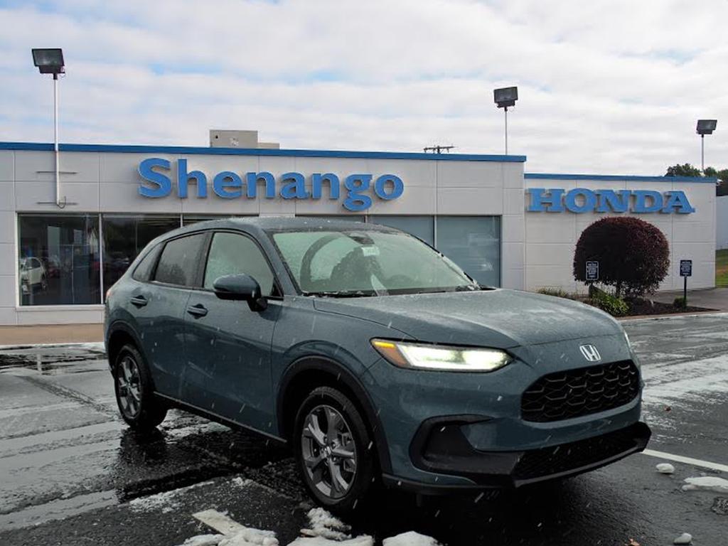 2026 Honda HR-V LX's photo