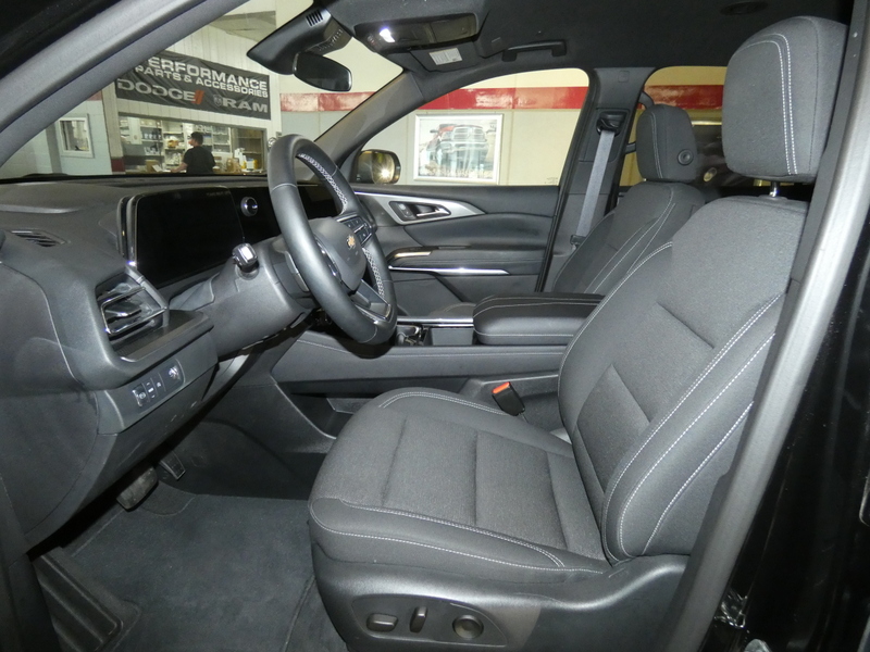 2025 Chevrolet Traverse 1LT photo 8