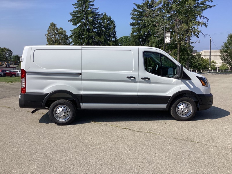 2025 Ford Transit photo 8