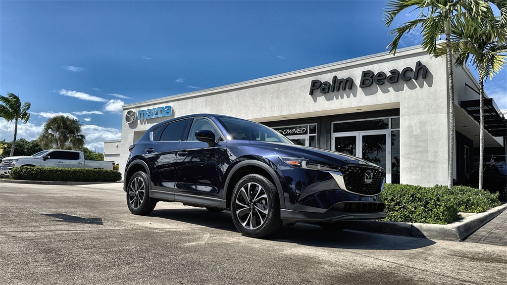 2023 Mazda CX-5 S Premium package