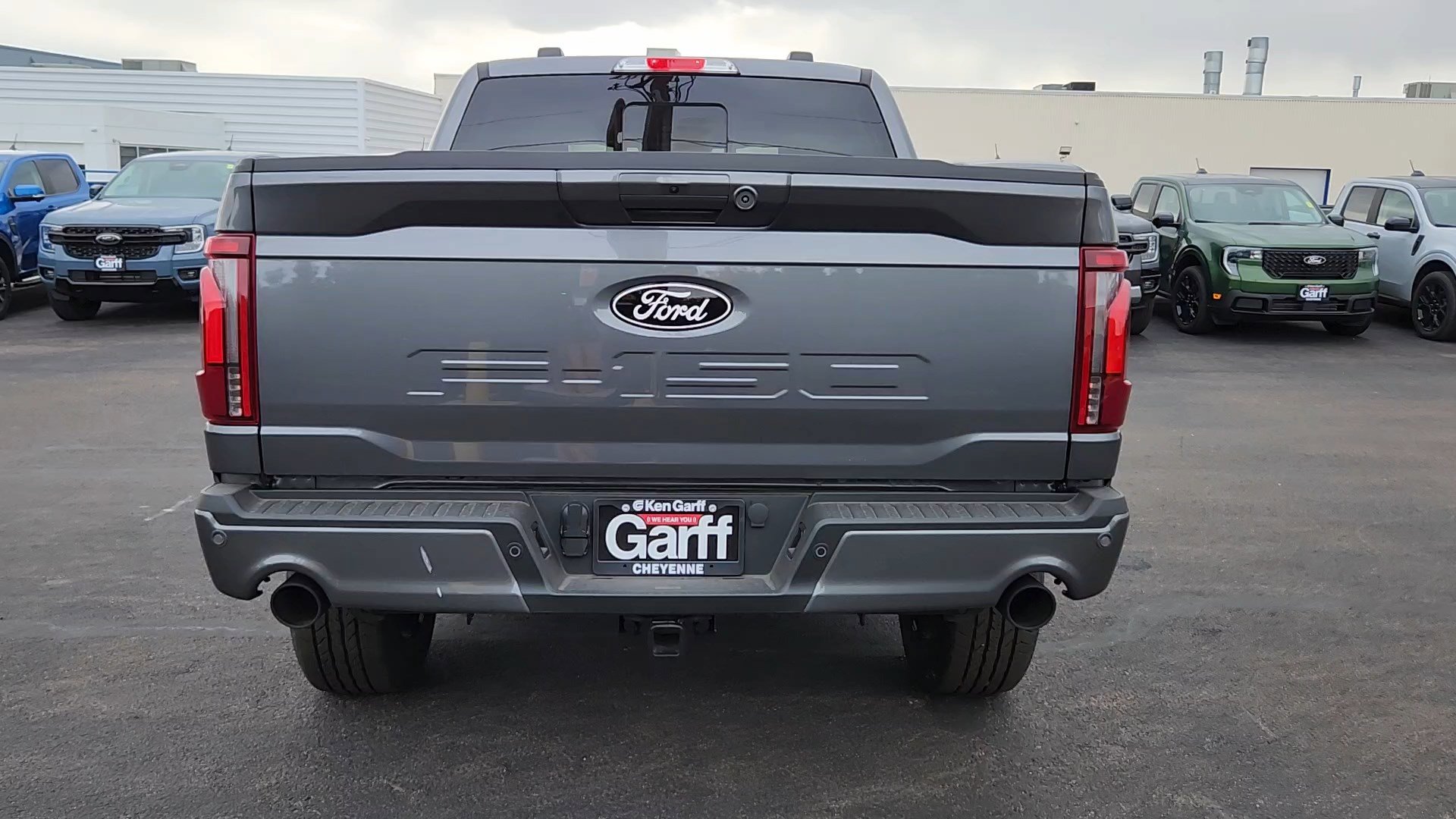 2025 Ford F-150 Lariat photo 3