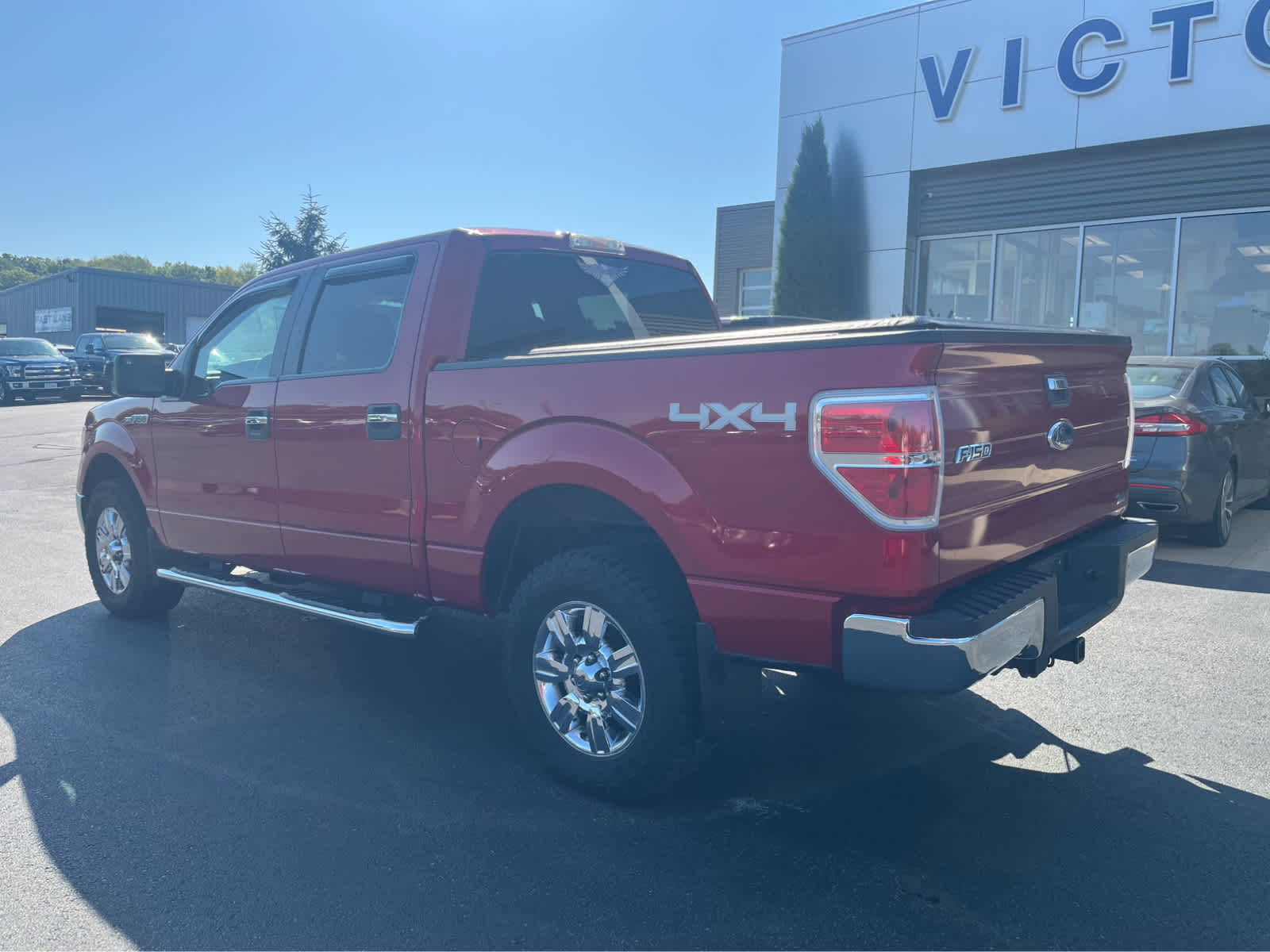 2010 Ford F-150 XLT photo 4