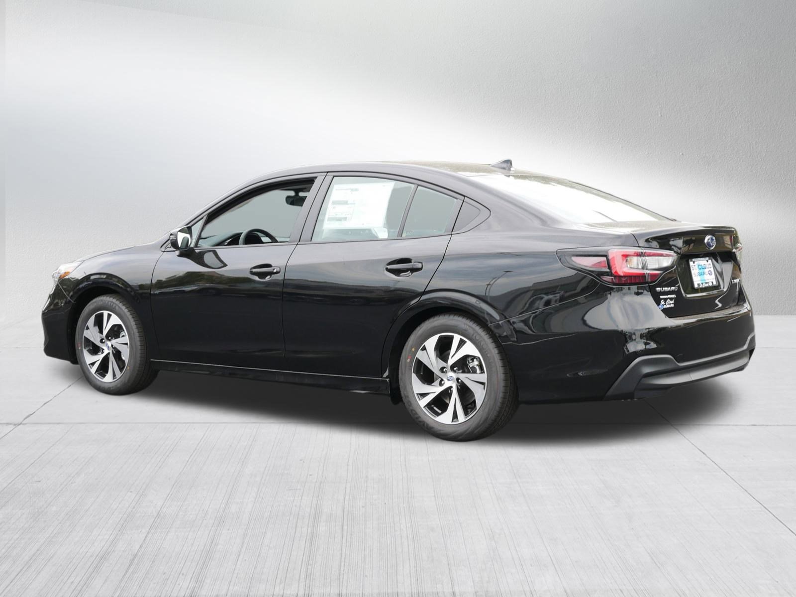2025 Subaru Legacy Premium photo 3