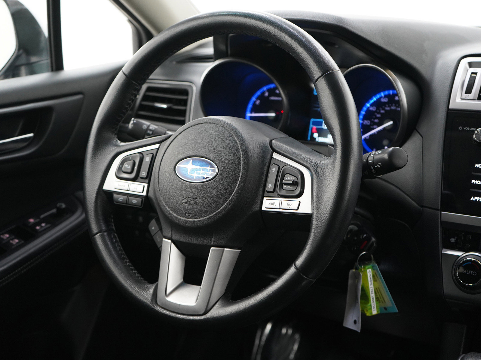 2017 Subaru Outback 2.5i Premium photo 13