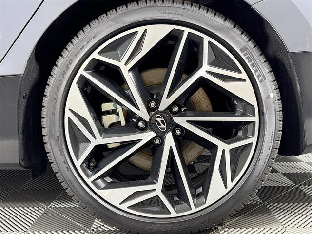2025 Hyundai Ioniq 6 SEL photo 38