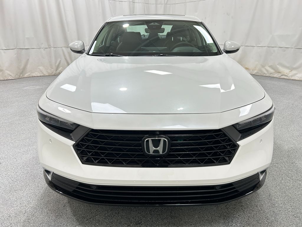 2025 Honda Accord Hybrid Touring photo 2