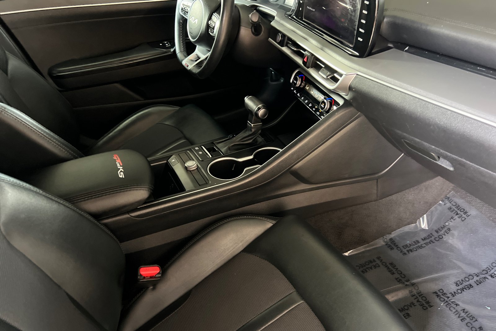 2022 Kia K5 GT-Line photo 14
