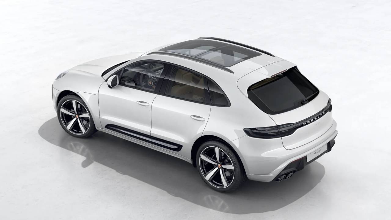 2026 Porsche Macan T photo 4