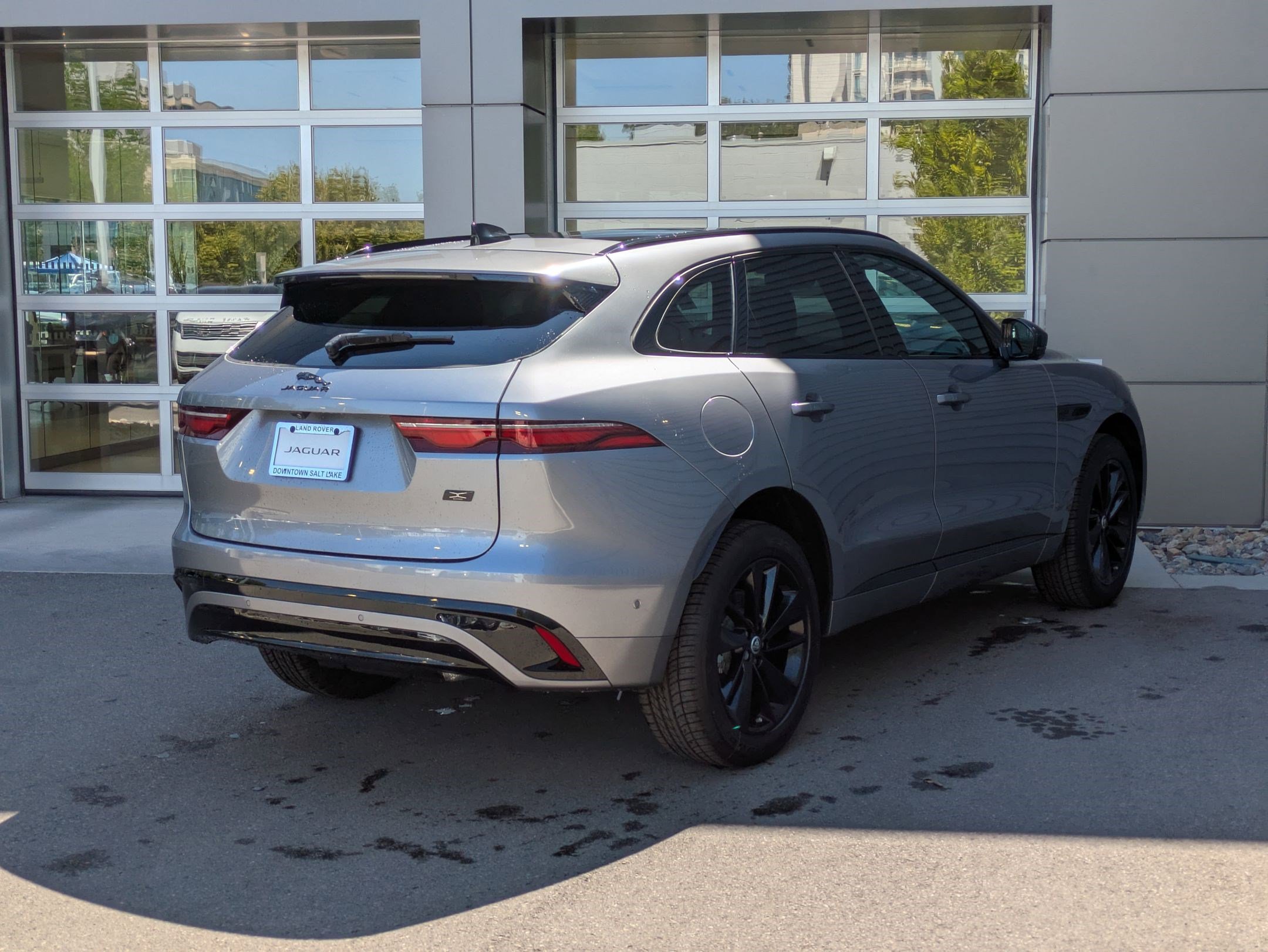 2026 Jaguar F-PACE P250 R-Dynamic S photo 5