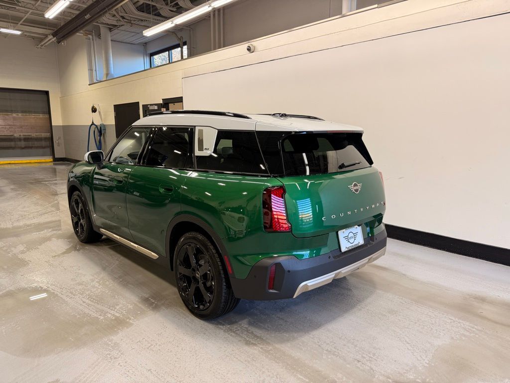 2026 Mini Countryman S ALL4 Iconic photo 2