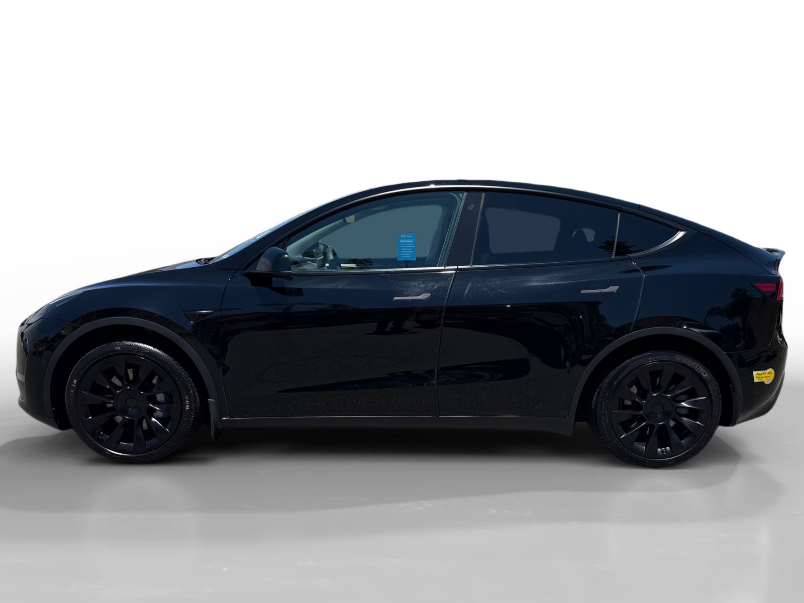 Used 2022 Tesla Model Y Long Range with VIN 7SAYGDEE2NF536437 for sale in Northfield, Minnesota
