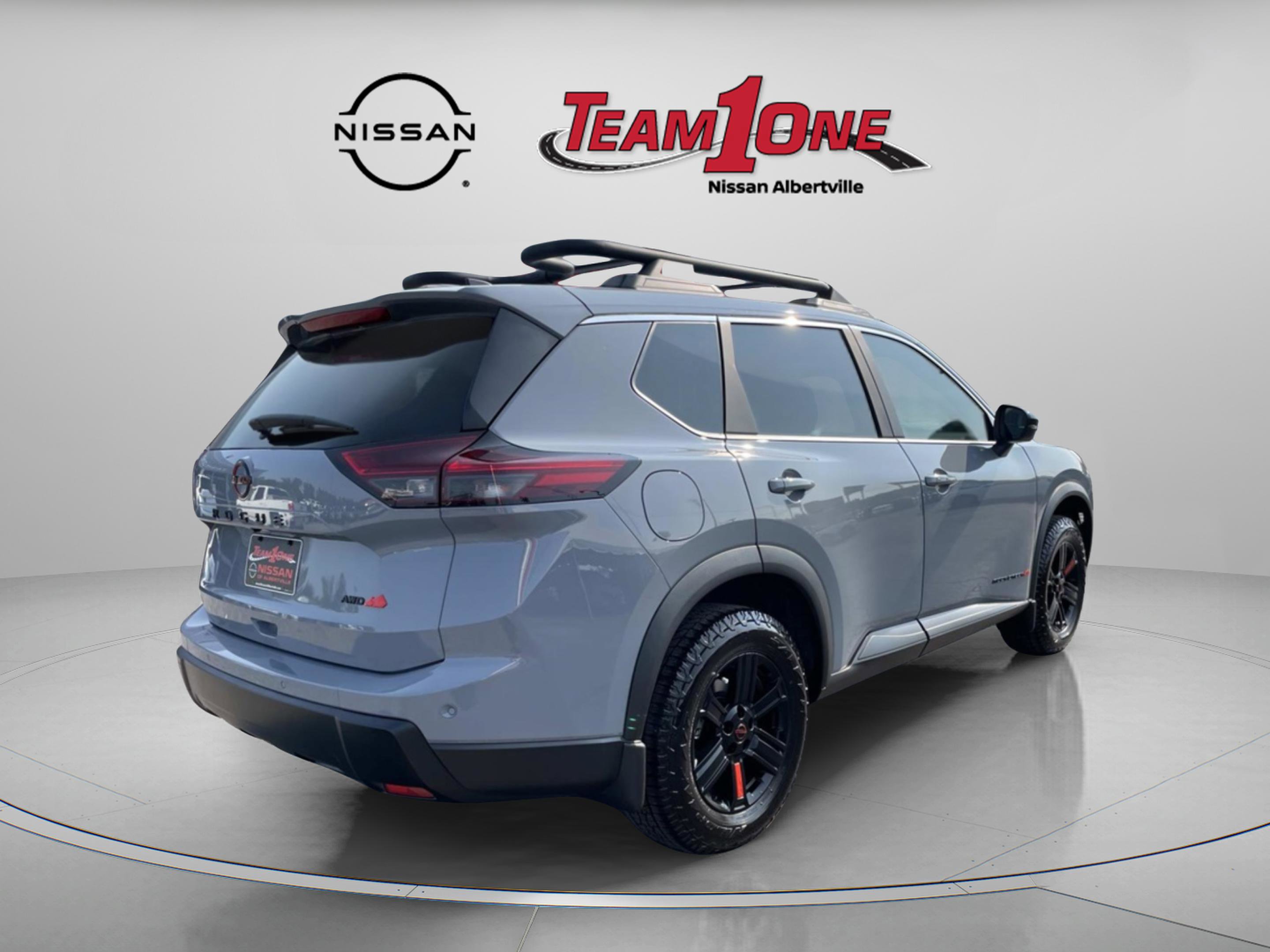 2026 Nissan Rogue SV photo 4