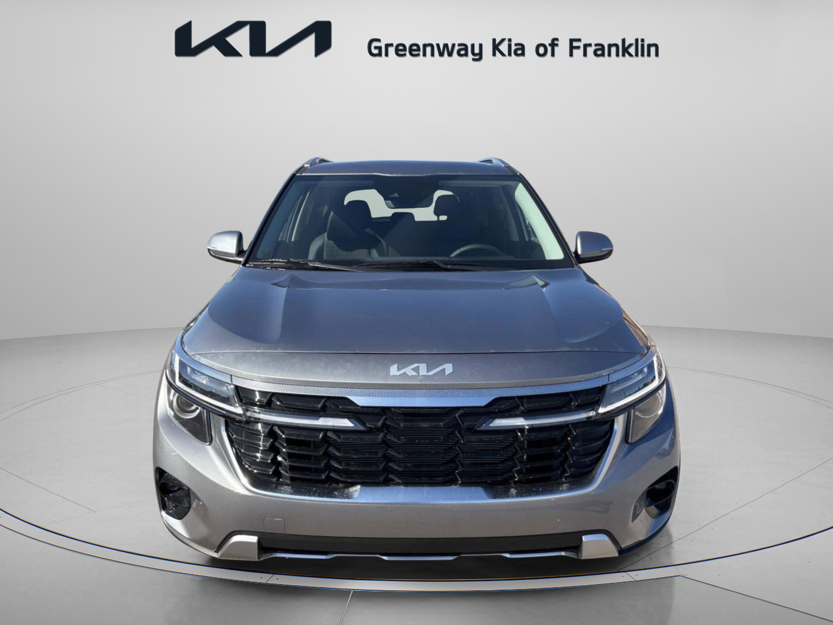 2026 Kia Seltos S photo 2