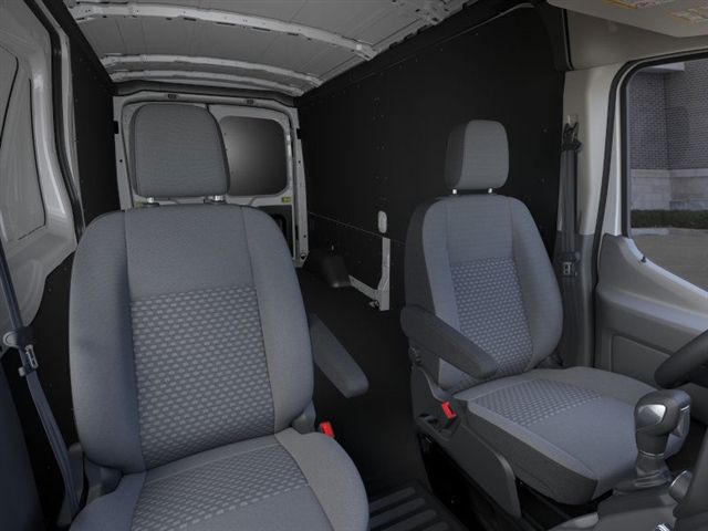 2025 Ford Transit photo 8