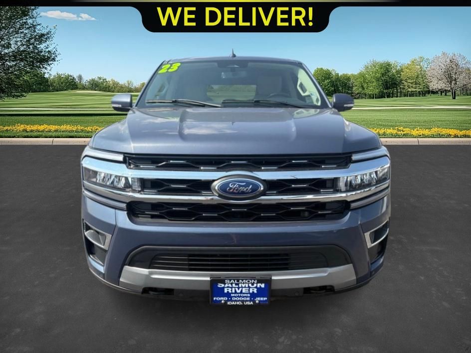 2023 Ford Expedition Limited photo 2
