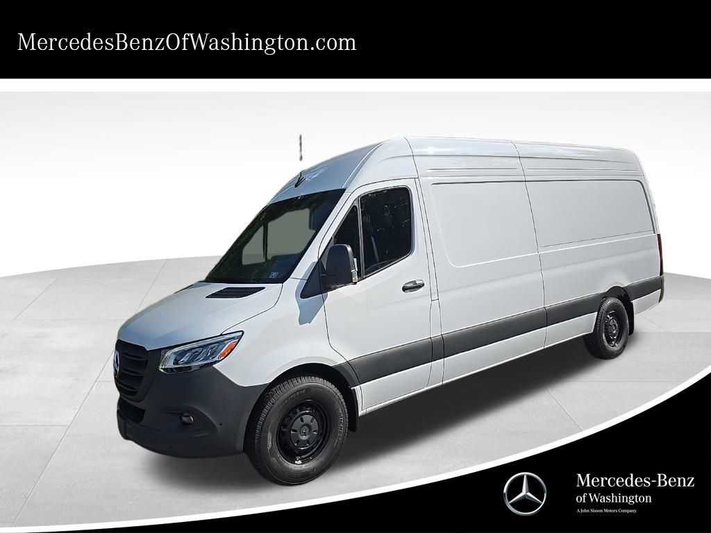 2024 Mercedes-Benz Sprinter Cargo Van Base's photo