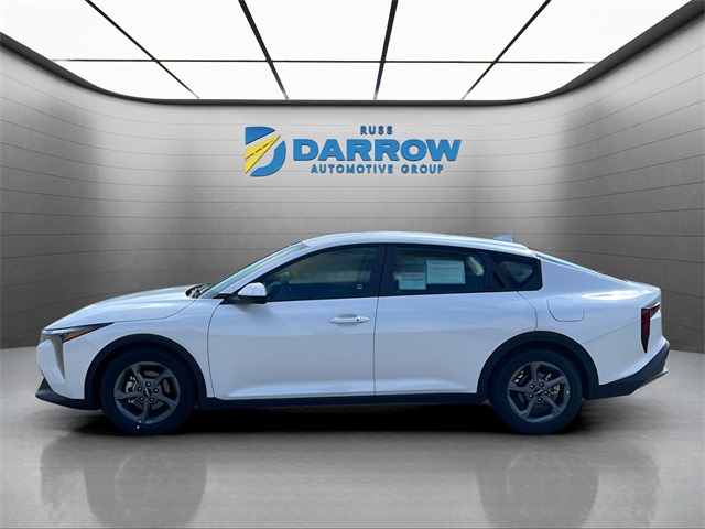 2025 Kia K4 LXS photo 2