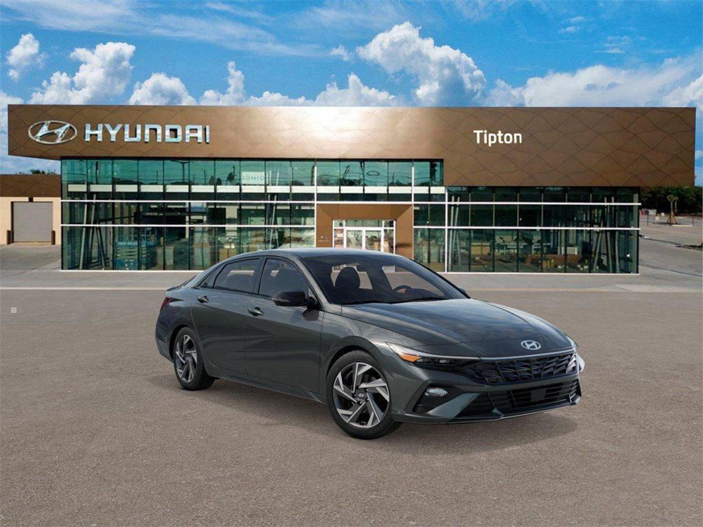2025 Hyundai Elantra SEL Sport photo 2